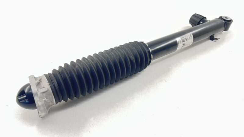 52610-31M-A011-M1 / 52610 31M A011 M1 / 5261031MA011M1 24-25 ACURA INTEGRA TYPE S RIGHT REAR SHOCK ABSORBER 52610-31M-A0