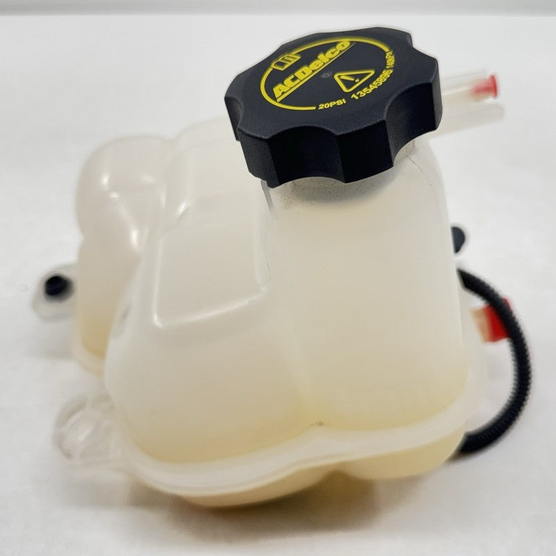 8493 6076 / 84936076 22-25 Cadillac CT4 CT5 V Blackwing Coolant Reservoir Overflow Expansion Tank OEM
