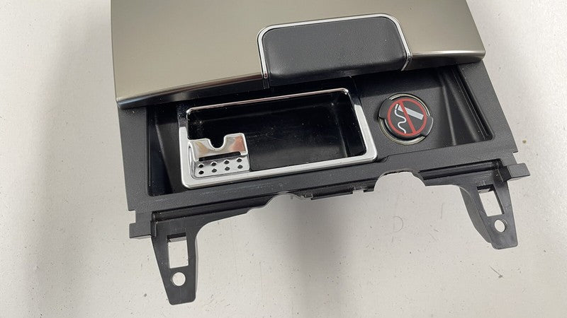 2126805450 / A2126805450 / A 212 680 54 50 5450 10-13 MERCEDES W212 E CLASS FRONT CENTER ASHTRAY ASH TRAY TRIM 212680545