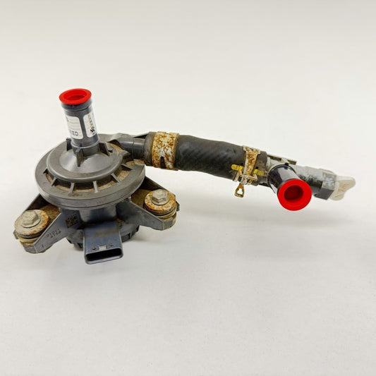 G9040-52010 / G9040 52010 / G904052010 11-13 Toyota Highlander Electric Inverter Coolant Water Pump G9040-52010 OEM