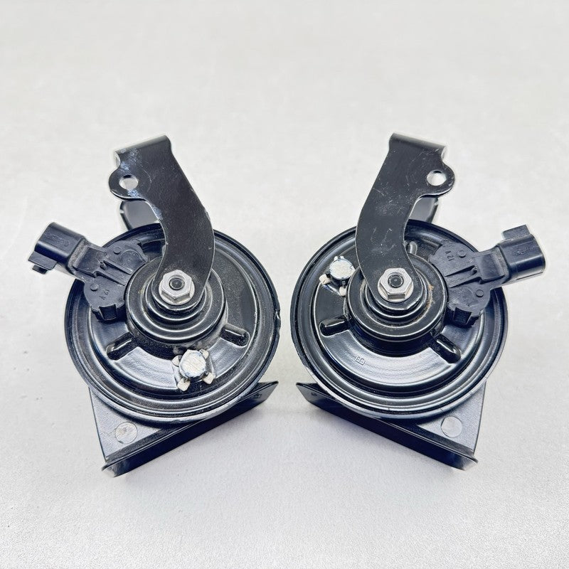 22-25 CADILLAC CT5 V BLACKWING LOW AND HIGH NOTE PITCH HORN SIREN ALARM PAIR OEM