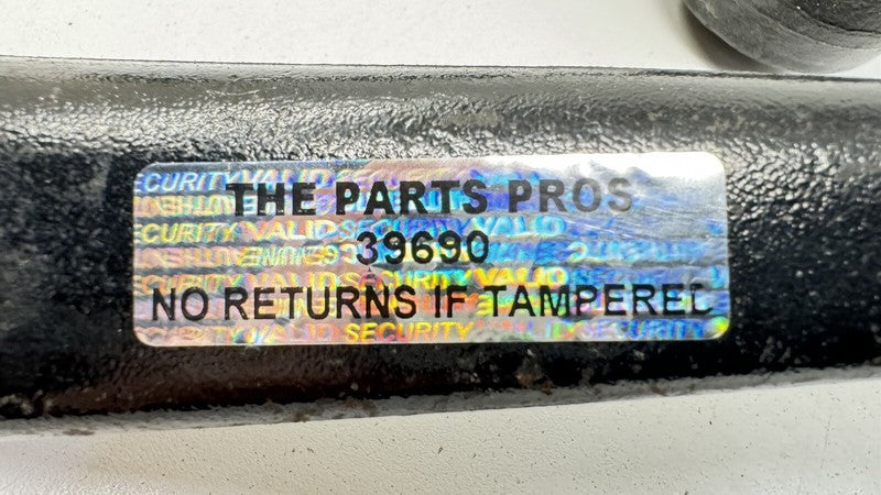 92236898 10-15 CHEVROLET CAMARO SS PASSENGER RIGHT FRONT CONTROL ARM PAIR OEM