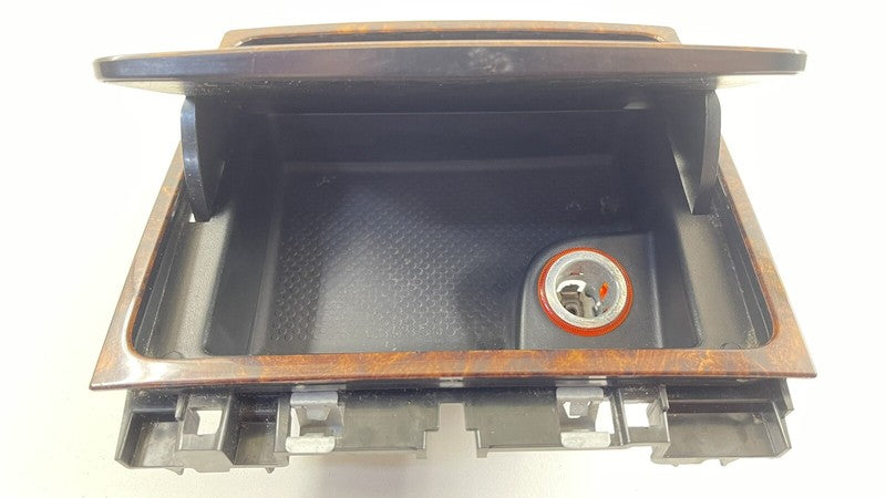 561 863 284 G / 561863284G 12-15 VOLKSWAGEN PASSAT CENTER CONSOLE STORAGE COMPARTMENT TRAY TRIM OEM