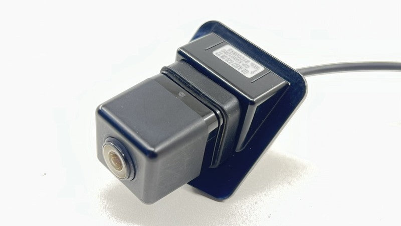 A 207 820 08 97 0897 / A2078200897 / 2078200897 12-14 MERCEDES BENZ CLS550 W218 REAR VIEW REVERSE BACKUP BACK UP CAMERA 