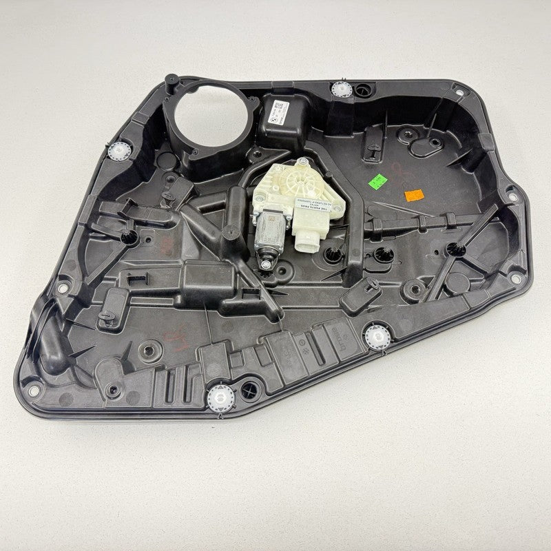 18-24 BMW G01 X3 Driver Left Rear Window Regulator Motor Carrier Assem