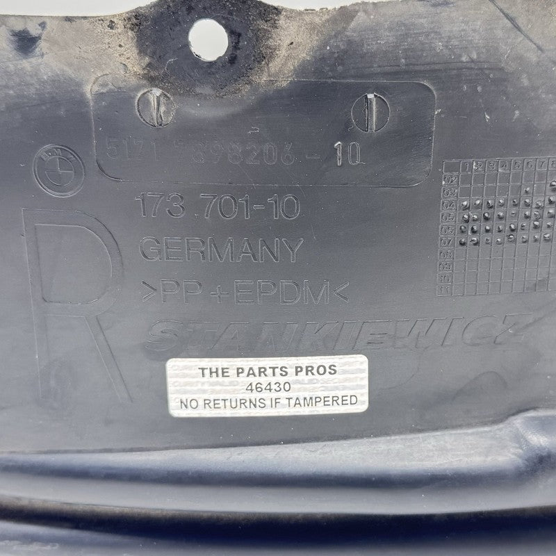 173 701 10 / 17370110 06-10 BMW M6 Right Front Fender Liner Wheel Arch Shield Splash Guard Trim OEM