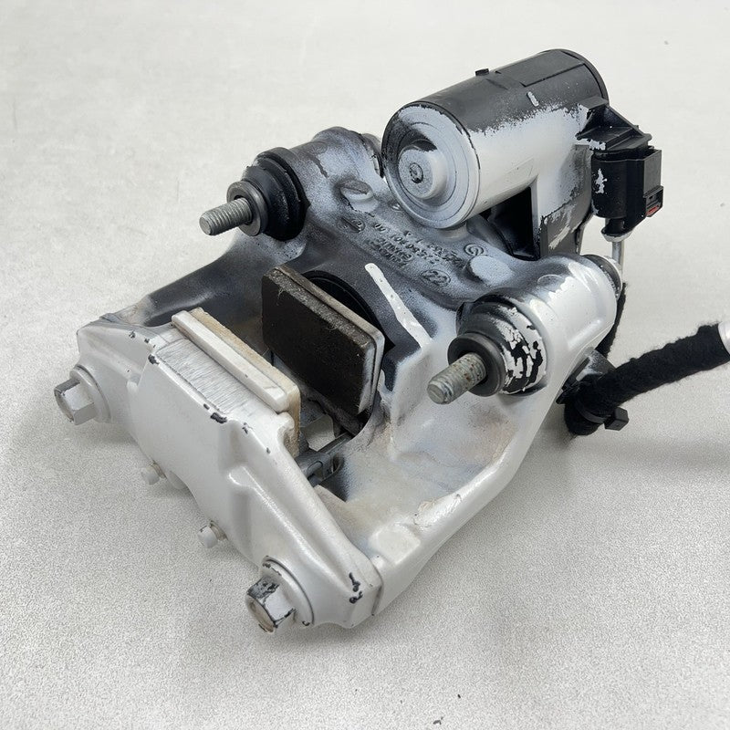 PR3C-2D366-AB / PR3C 2D366 AB / PR3C2D366AB 24-25 FORD MUSTANG GT DARK HORSE REAR PARKING PARK DRIFT BRAKE CALIPER PAIR 