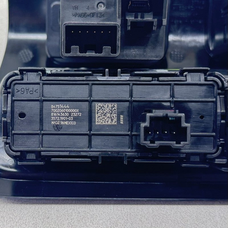 1355 0979 / 13550979 22-24 CADILLAC CT5 V BLACKWING PARK BRAKE HUD INFO LIGHT SWITCH CONTROLS OEM