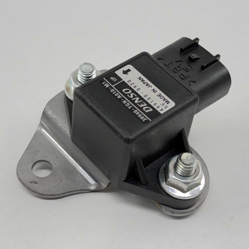39940-TGH-A010-M1 / 39940 TGH A010 M1 / 39940TGHA010M1 24-25 Acura Integra Type S Engine Bay Acceleration Sensor Module 