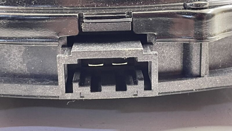 7PP.035.454.E / 7PP 035 454 E / 7PP035454E 10-16 PORSCHE PANAMERA LEFT OR RIGHT FRONT DOOR SPEAKER 7PP035454E OEM