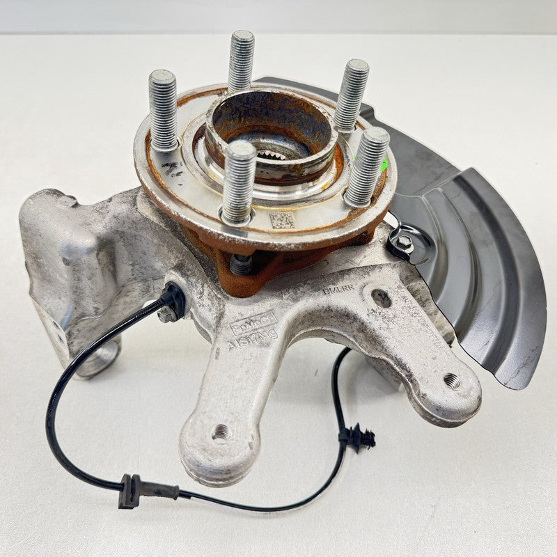 PR3C-5A970-BB / PR3C 5A970 BB / PR3C5A970BB 24-25 FORD MUSTANG GT PASSENGER RIGHT REAR SPINDLE KNUCKLE HUB BEARING OEM