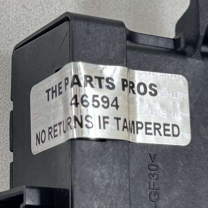 20925650 12-15 Chevrolet Camaro ZL1 Parking Park Assist Aid Control Module 20925650 OEM