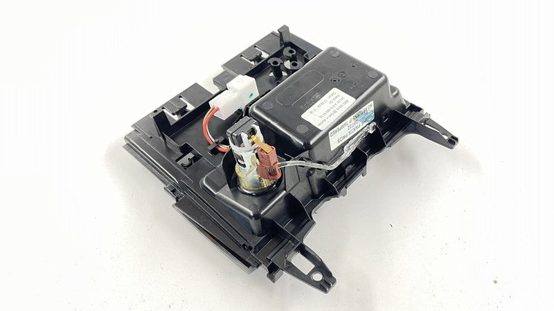 2126805450 / A2126805450 / A 212 680 54 50 5450 10-13 MERCEDES W212 E CLASS FRONT CENTER ASHTRAY ASH TRAY TRIM 212680545