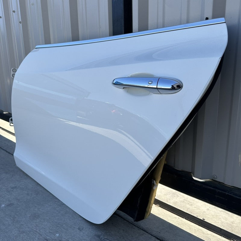 14-22 MASERATI QUATTROPORTE DRIVER LEFT REAR DOOR COMPLETE NO GLASS WHITE OEM
