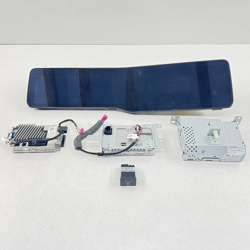 PR3T-18B955-BE / PR3T 18B955 BE / PR3T18B955BE 24-25 FORD MUSTANG GT SYNC 4 RADIO HEAD UNIT DISPLAY SCREEN WITH MODULE S