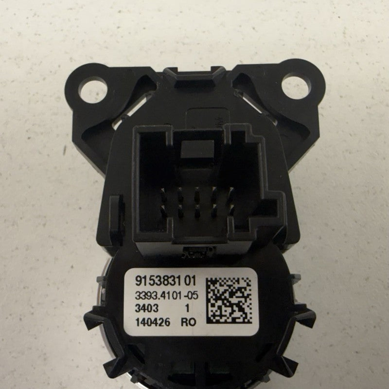 9153831 11-16 BMW M5 528 535 550 F10 Ignition Auto Start Stop Button Switch 9153831 OEM