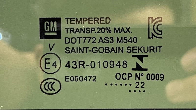43R-010948 / 43R 010948 / 43R010948 22-24 CADILLAC CT4 V BLACKWING SUNROOF SUN ROOF GLASS OEM