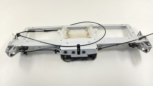 08-15 AUDI R8 SPYDER REAR CROSSMEMBER FRAME SUPPORT BRACKET HATCH LATCH LOCK OEM