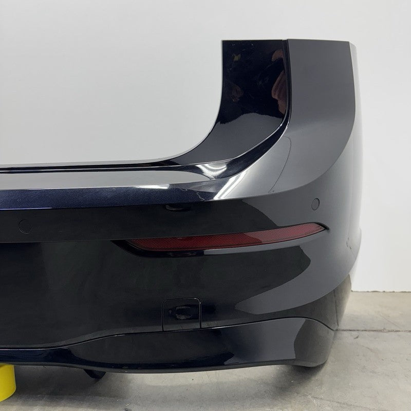 5H6 807 421 B / 5H6807421B 22-24 VOLKSWAGEN GOLF R REAR BUMPER COMPLETE W/ PARKING SENSORS & DIFFUSER OEM