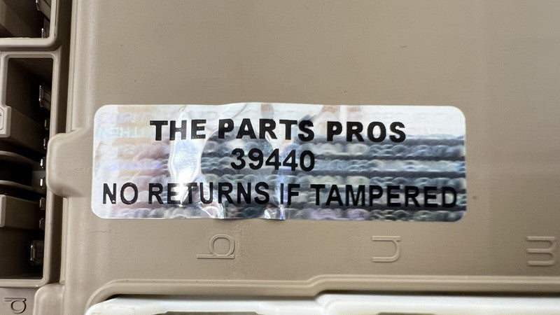 82201VC011 22-24 SUBARU WRX INTERIOR CABIN FUSE RELAY JUNCTION BOX 82201VC011 OEM