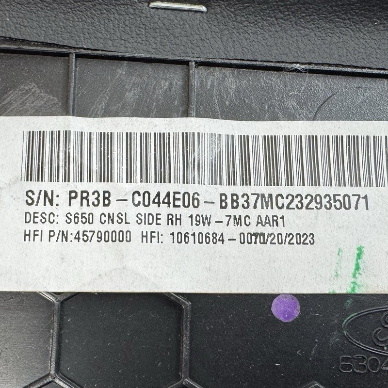 PR3B C045B44 DD37MC / PR3BC045B44DD37MC 24-26 Ford Mustang Performance Pack Center Console Panel Cover W/ Knee Pads OEM