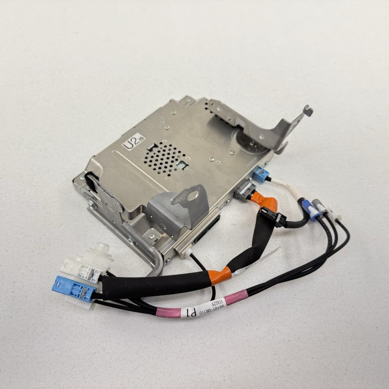 86840 0E082 / 868400E082 Toyota RAV4 Camry Sienna Highlander Navigation Control Module 86840-0E082 OEM