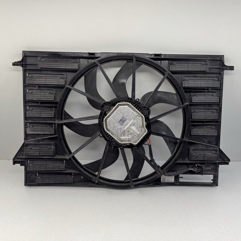 18-25 Audi A4 A5 S4 S5 Engine Radiator Cooling Fan Motor Shroud Assemb