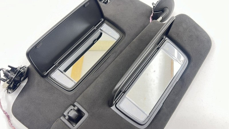 1359 1872 / 13591872 22-24 CADILLAC CT4 V BLACKWING LEFT & RIGHT SUNVISOR SUN VISOR PAIR SUEDE OEM
