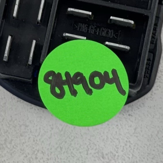 6 925 642 / 6925642 06-10 BMW M6 E63 E64 Reserve Spare Extra Fuse Carrier Housing 6925642 OEM