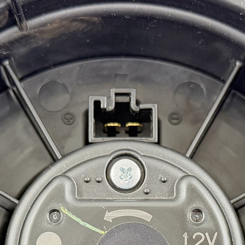 08-13 Toyota Highlander HVAC AC Air Temperature Fan Blower Motor Wheel OEM