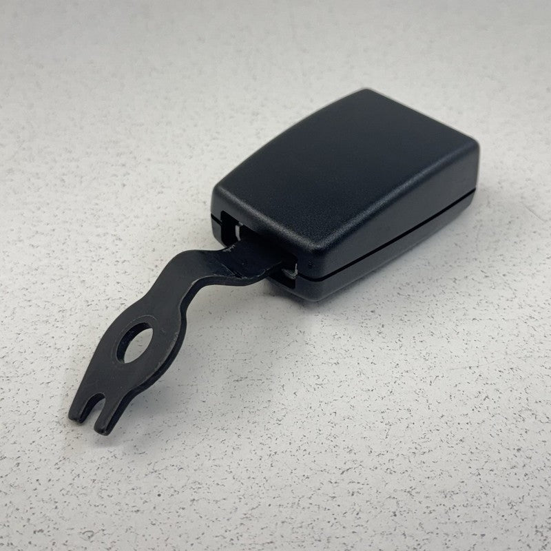 Porsche 911 Carrera Rear Seatbelt Seat Belt Buckle Pair Left & Right O