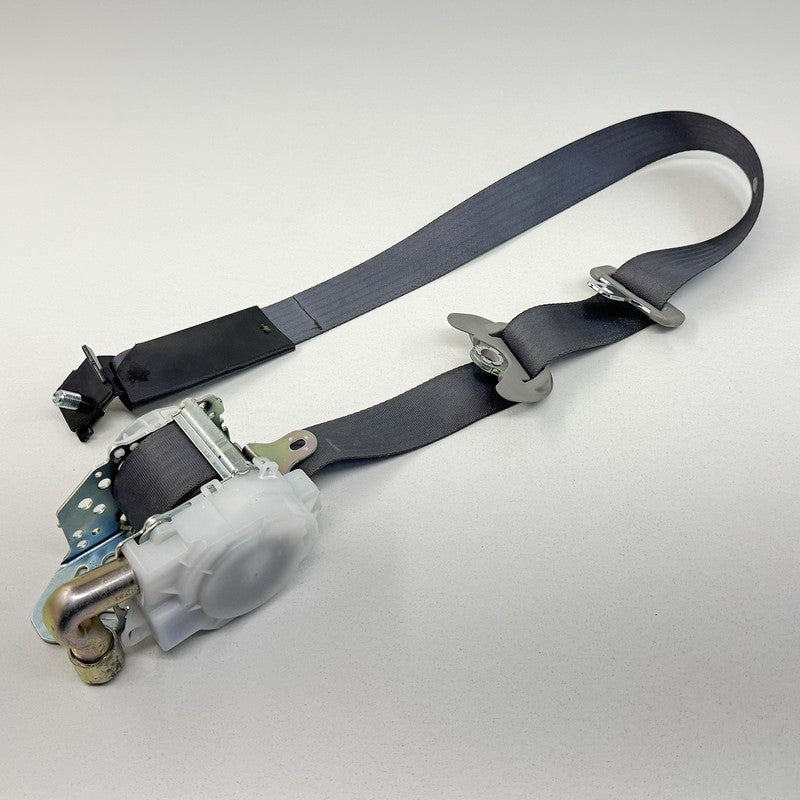 08-13 Toyota Highlander Passenger Right Front Seatbelt Seat Belt Retractor OEM