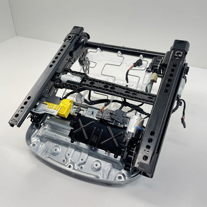 HX864000 BMW M2 M4 F82 F87 Right Front Lower Bottom Seat Track Frame Rail W/ Motors OEM