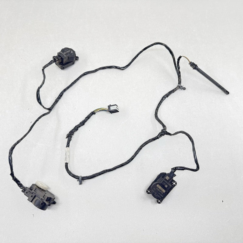 52423617 12-15 Chevrolet Camaro ZL1 HVAC Box Heater AC Flap Motor Air Mix Actuator OEM