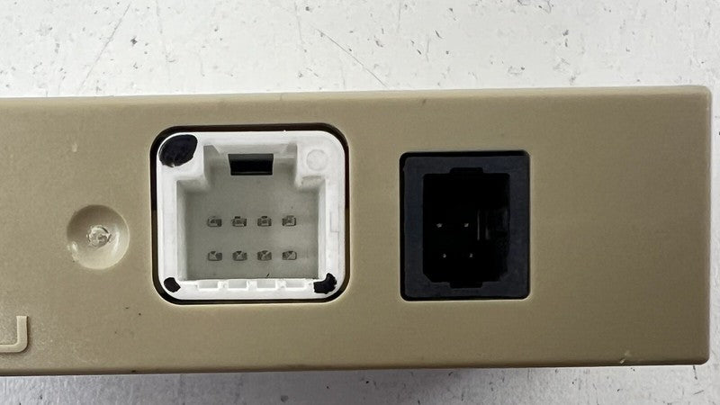 86257VC001 / 86257 VC001 22-24 SUBARU WRX AUXILIARY AUX USB JACK INPUT PORT 86257VC001 OEM