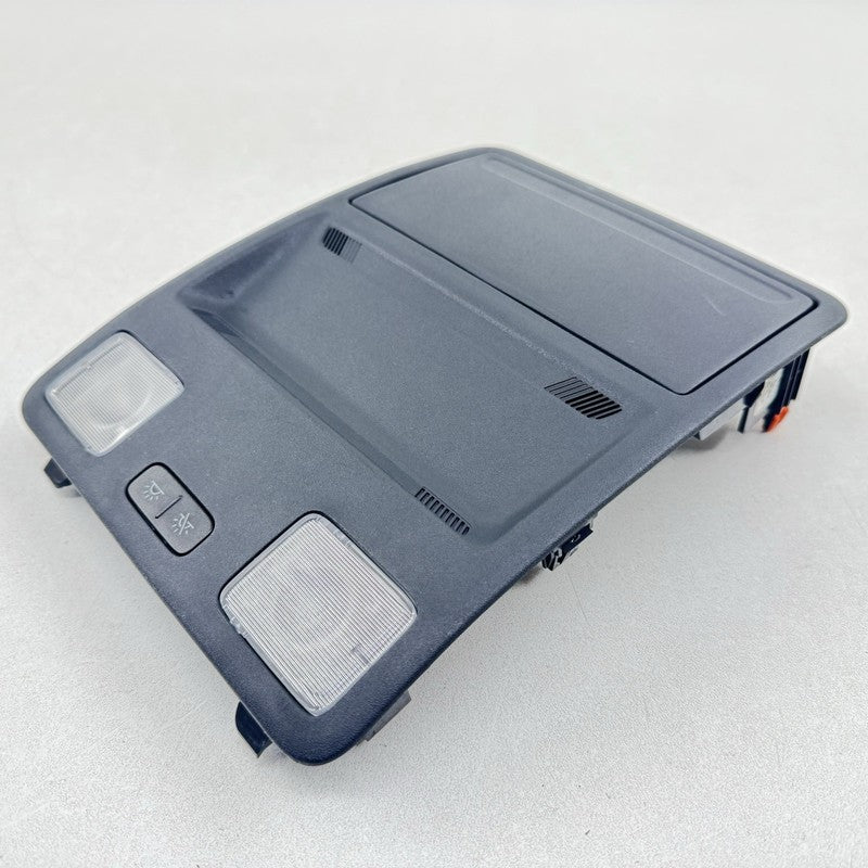 PR3B-C519A58-AAAW / PR3B C519A58 AAAW / PR3BC519A58AAAW 24-25 Ford Mustang GT Front Overhead Console Dome Reading Light 