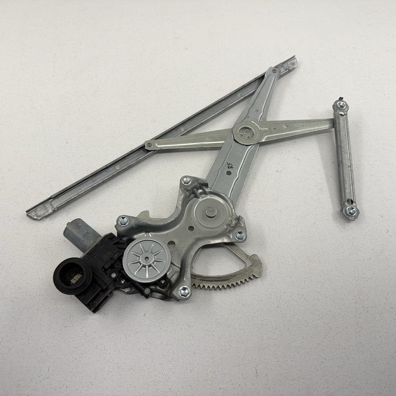 21-26 Lexus IS300 IS350 IS500 Right Front Door Glass Window Regulator 