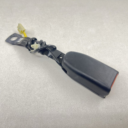 64631FN00A 24-25 SUBARU CROSSTREK LEFT FRONT SEAT BELT SEATBELT BUCKLE 64631FN00A OEM