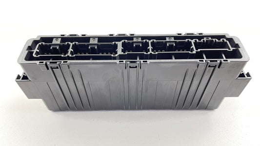 TK8-A010 / TK8 A010 / TK8A010 11-17 HONDA ODYSSEY ENGINE BAY FUSE RELAY JUNCTION BOX TRANSMISSION MODULE OEM