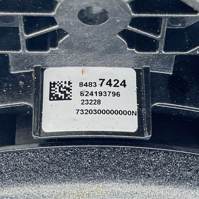 8654 3909 / 86543909 22-24 CADILLAC CT5 V BLACKWING SPEAKER TWEETER SET WITH AMPLIFIER AMP MODULE OEM