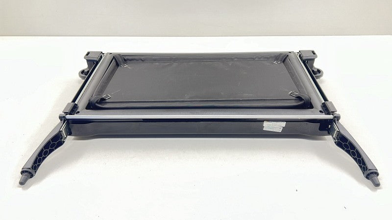 A 212 680 00 10 0010 / A2126800010 / 2126800010 12-18 MERCEDES BENZ CLS550 W218 REAR TRUNK CARGO STORAGE BOX COMPARTMENT