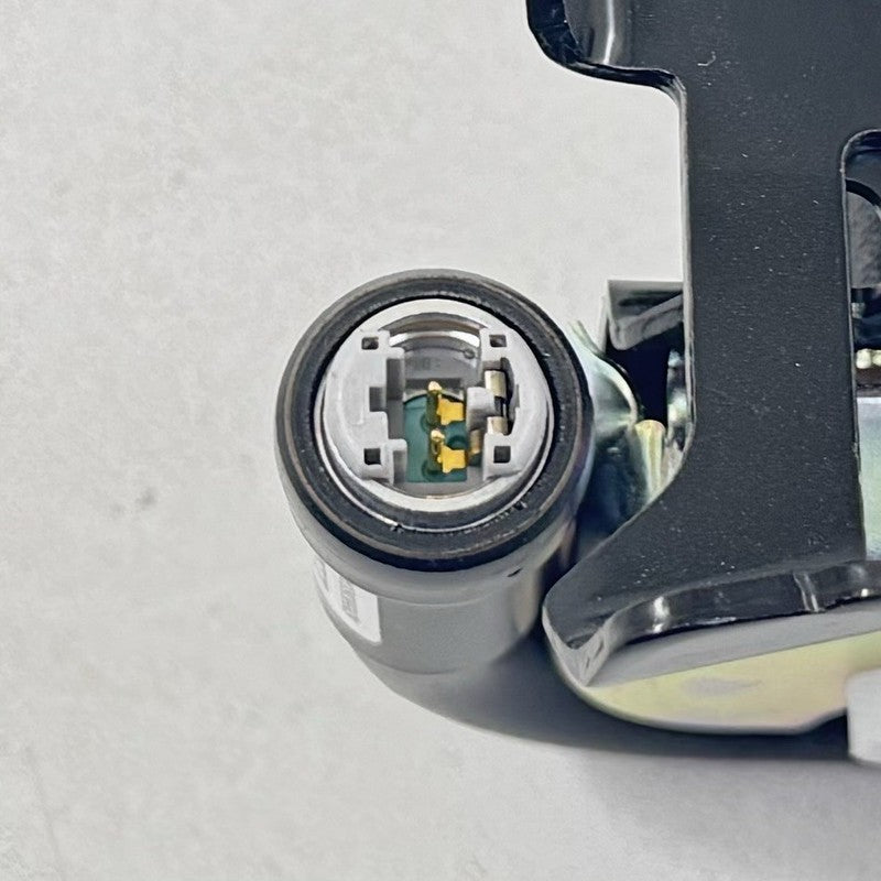 626560600A 23-25 TOYOTA PRIUS DRIVER LEFT REAR SEATBELT SEAT BELT RETRACTOR BLACK OEM