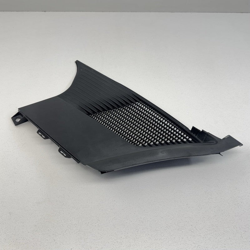 997.572.361.06 / 997 572 361 06 / 99757236106 05-12 Porsche 911 997 Boxster Cayman 987 Windshield Cowl Battery Cover Set