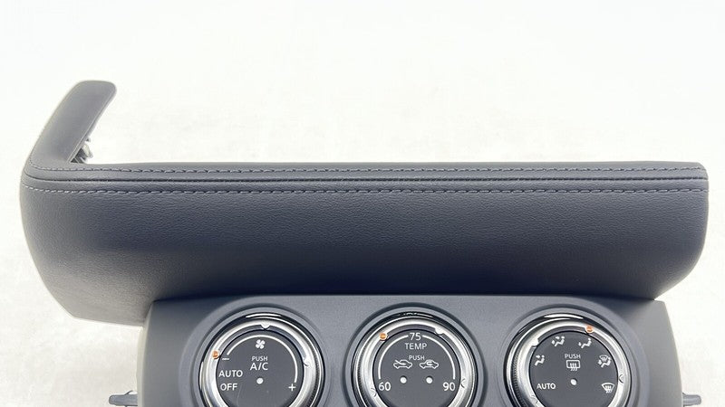 68270-6GR0A / 68270 6GR0A / 682706GR0A 22-25 NISSAN Z AC AIR TEMPERATURE CLIMATE CONTROL SWITCH WITH SURROUND BEZEL OEM