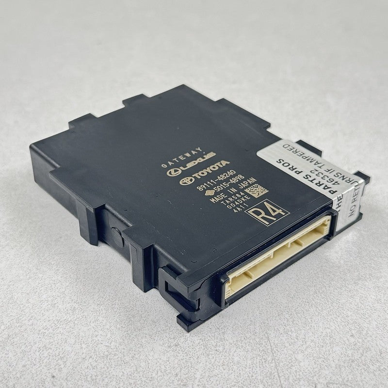 89111-48240 / 89111 48240 / 8911148240 23-25 Toyota Prius Network Gateway Computer Control Module 89111-48240 OEM