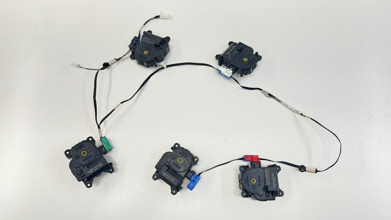 063800-0172 / 063800 0172 / 0638000172 08-14 LEXUS IS F HVAC BOX HEATER AC FLAP MOTOR AIR MIX ACTUATOR SET OEM