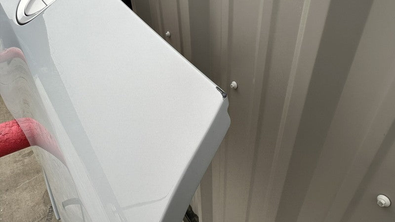 427 809 606 / 427809606 / 427.809.606 12-15 AUDI R8 SPYDER PASSENGER RIGHT REAR UPPER QUARTER PANEL ASSEMBLY WHITE OEM