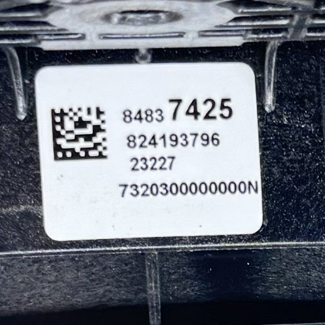 8654 3909 / 86543909 22-24 CADILLAC CT5 V BLACKWING SPEAKER TWEETER SET WITH AMPLIFIER AMP MODULE OEM