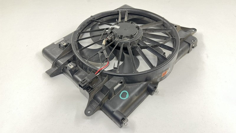 DR33-8C607-AA / DR33 8C607 AA / DR338C607AA 11-14 MUSTANG GT DRIVER LEFT FRONT RADIATOR COOLING FAN WITH SHROUD ASSEMBLY