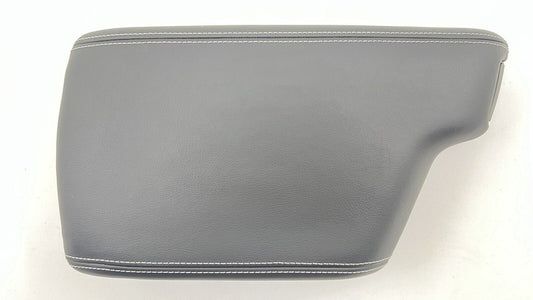 22-24 CADILLAC CT4 V BLACKWING CENTER CONSOLE ARMREST ARM REST BLACK LEATHER OEM
